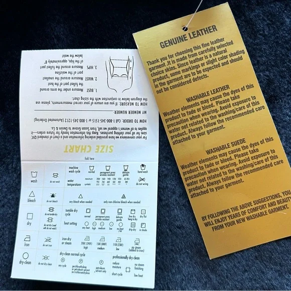 Denim&Co NWT Red Leather Faux Fur Lined Zip Vest Front Pockets Size L - Picture 10 of 11